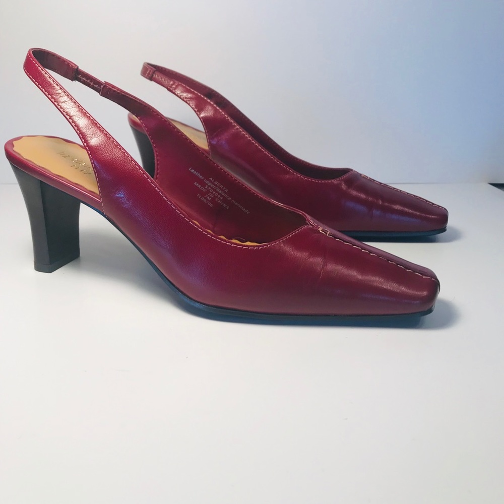Sling back Heels
